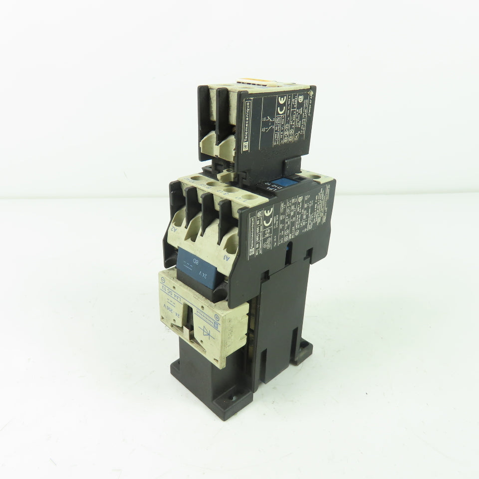 Telemecanique LP1 D1210 25A 600VAC Contactor 24VDC Coil W/ LAD11