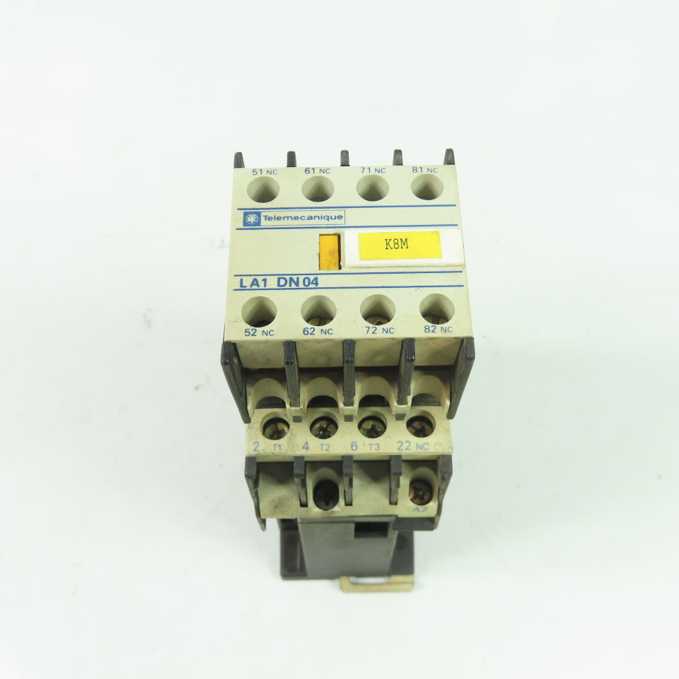 Telemecanique LP1 D1201 25A 600VAC Contactor 24VDC Coil W/ LA1 DN04