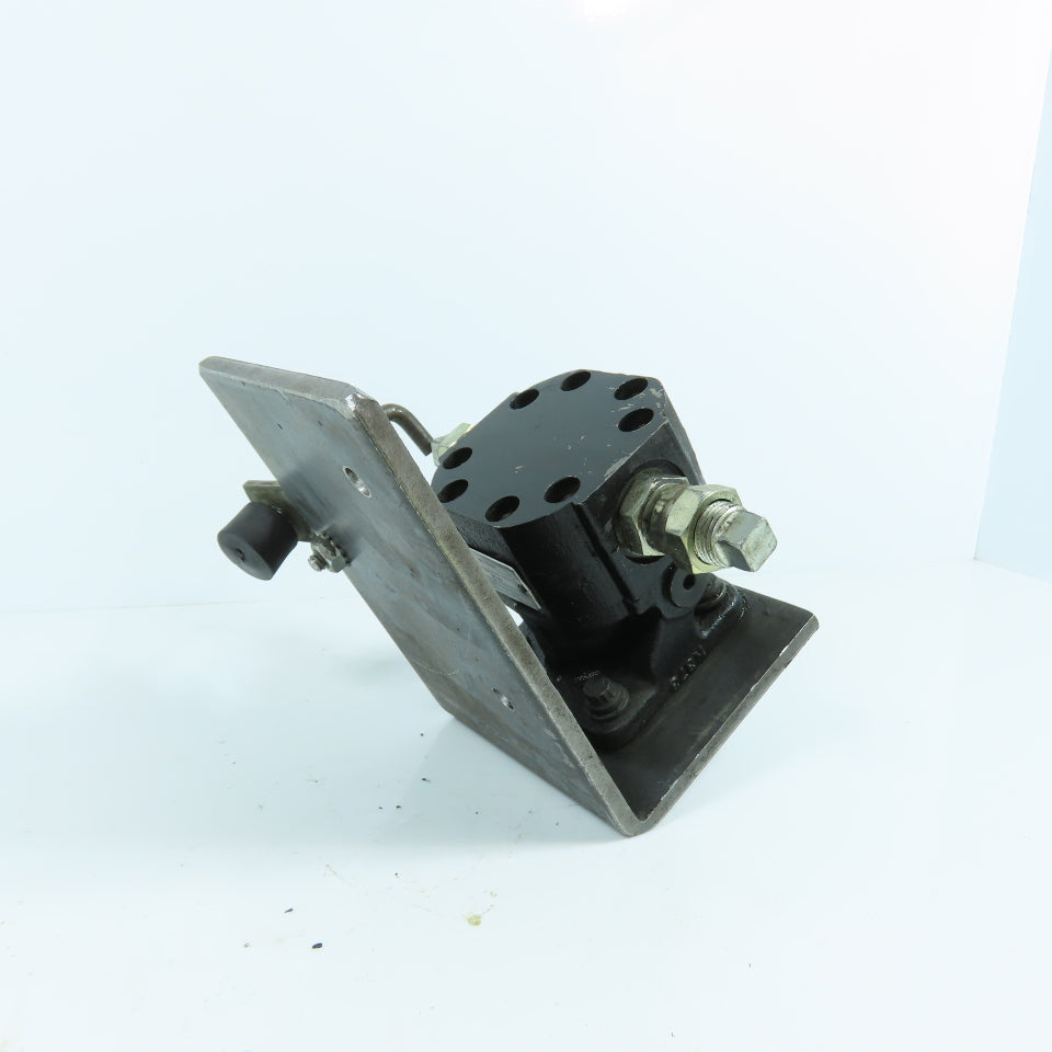 John S Barnes 4F653A Hydraulic Pump 1/2" Shaft