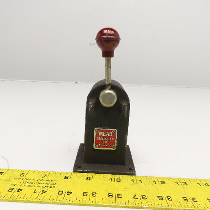 Mead Specialty Co. 3 Port 2 Position Manual Directional Air Valve 1/4" NPT