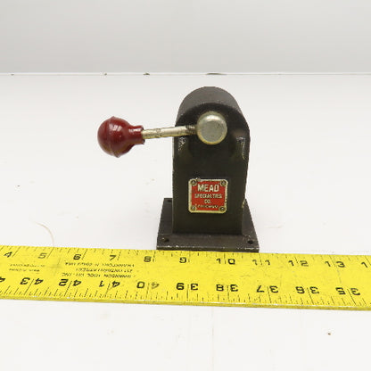 Mead Specialty Co. 3 Port 2 Position Manual Directional Air Valve 1/4" NPT