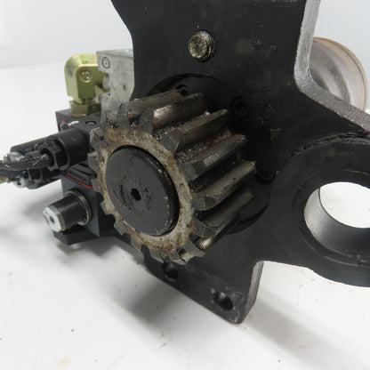Sauer Danfoss OMR 160 EP Hydraulic Motor Drive Assembly For Yale Forklift