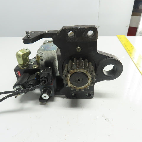 Sauer Danfoss OMR 160 EP Hydraulic Motor Drive Assembly For Yale Forklift