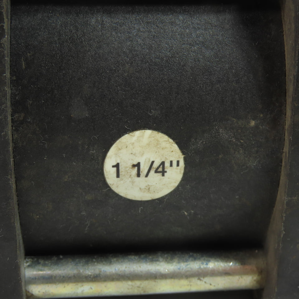 Bee Valve 1-1/4" Full Port Polypropylene Ball Valve 100PSI Max