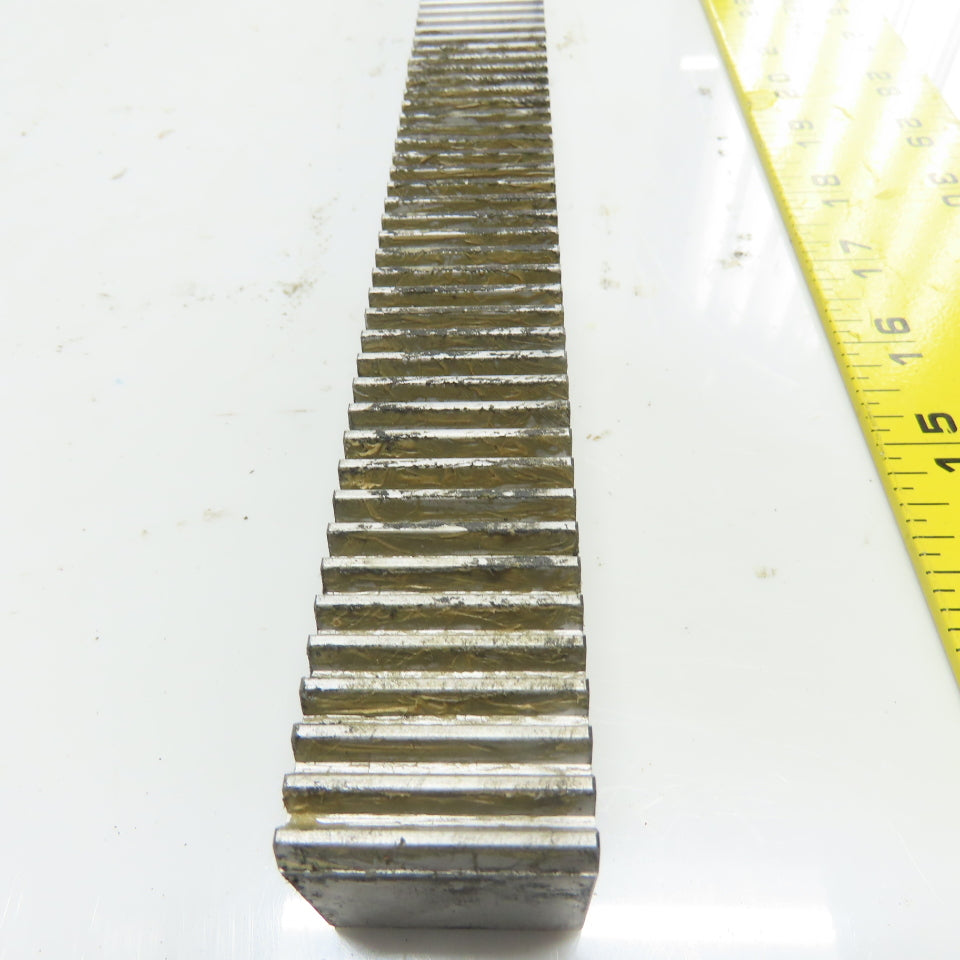 30mm x 30mm Gear Rack Guideway 630 mm OAL 20° Pressure Angle