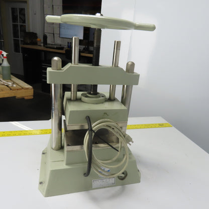 W & W Co. Model 0546 8" x 8" Vulcanizer For Rubber Molds 120V 50/60Hz