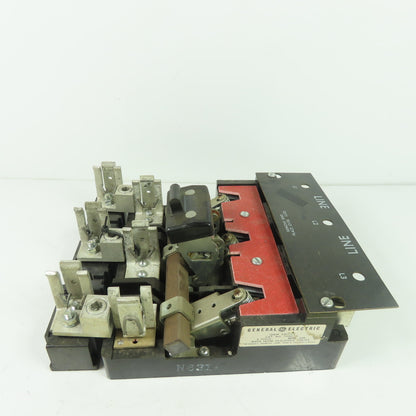 General Electric THMC34 QMW Fusible Disconnect Switch 600V 200A W/ Bottom Block