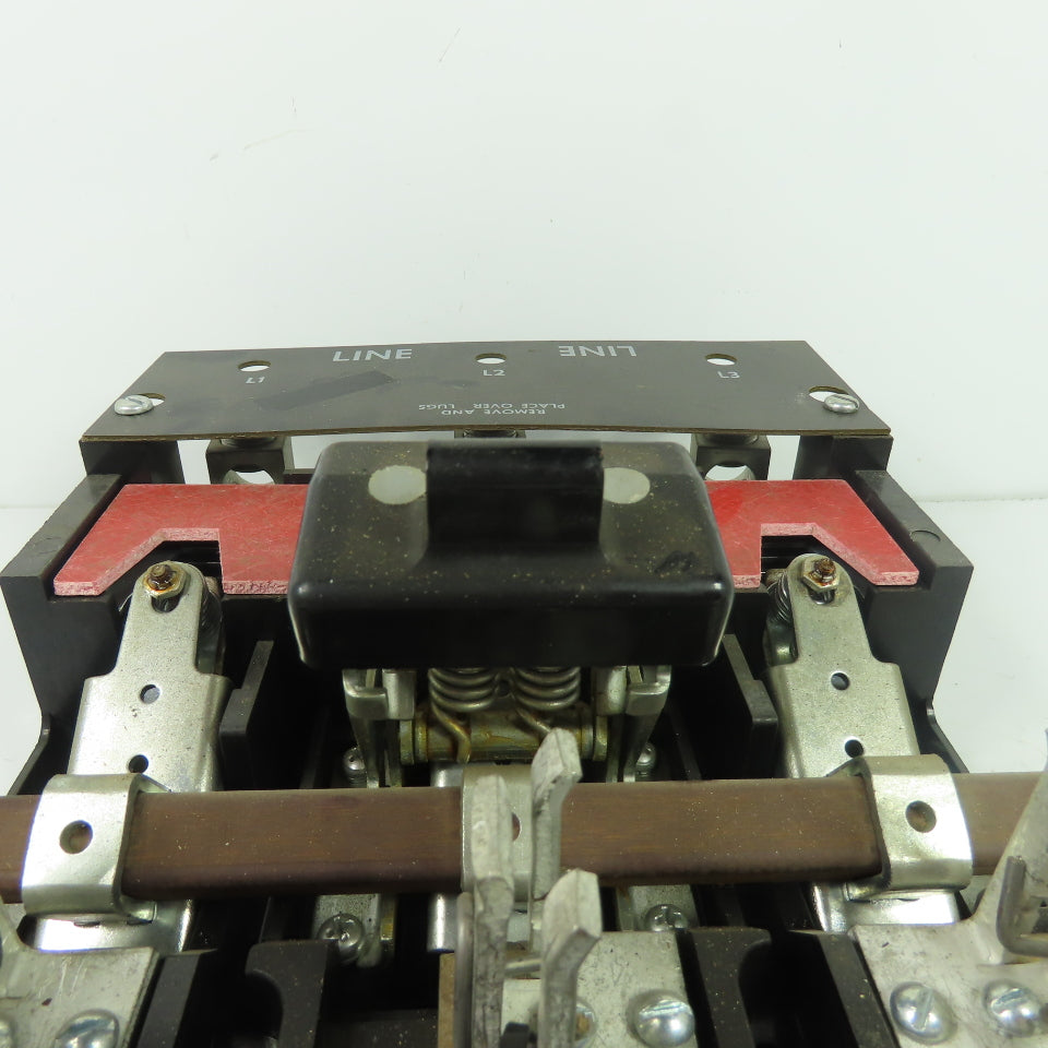 General Electric THMC34 QMW Fusible Disconnect Switch 600V 200A W/ Bottom Block