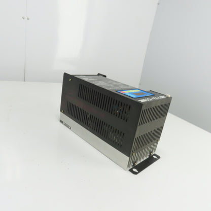 Fuji FVR015G5B-2 Variable Frequency AC Drive 200-230V 8A 50/60Hz