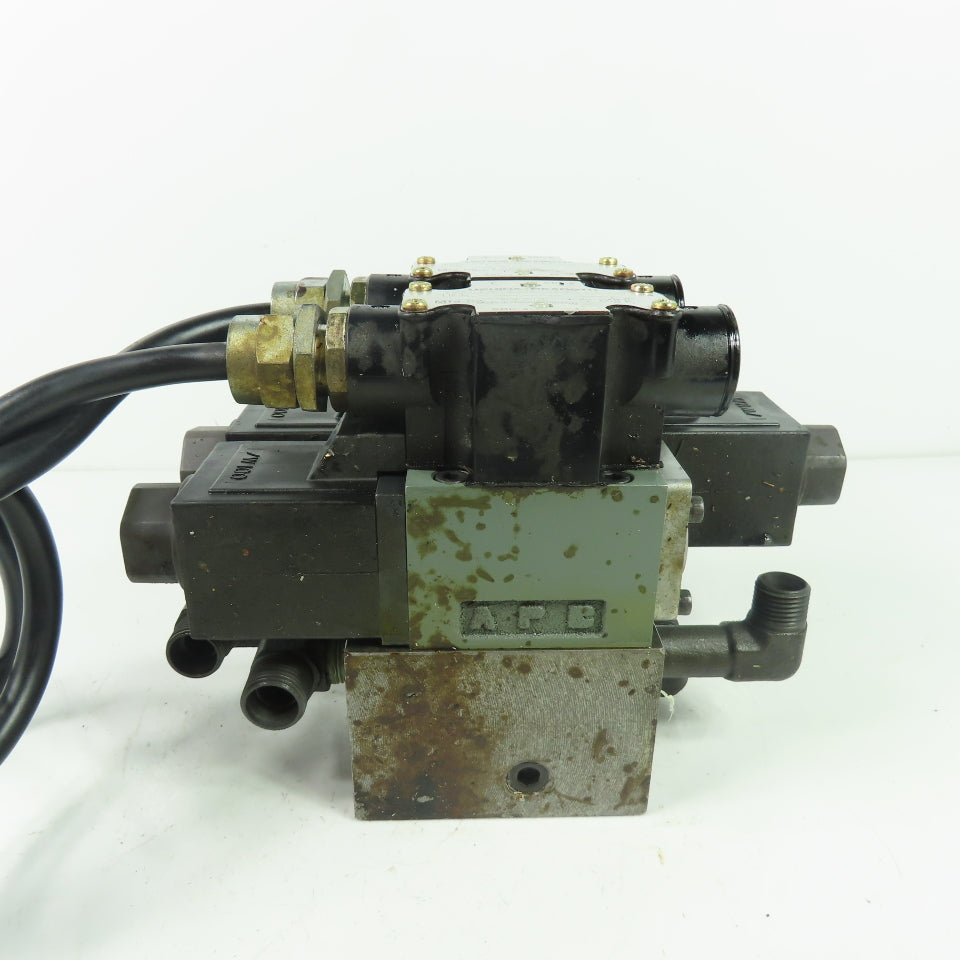 Rexroth 4WE6W-51-M0/AW100-00 2 Hydraulic Directional Valve W/ Manifold Block