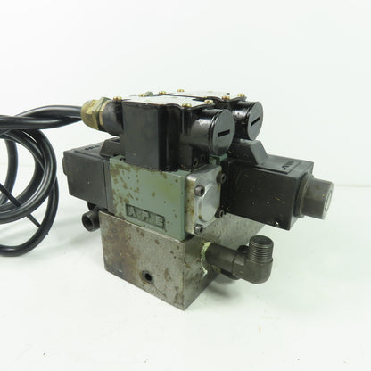 Rexroth 4WE6W-51-M0/AW100-00 2 Hydraulic Directional Valve W/ Manifold Block