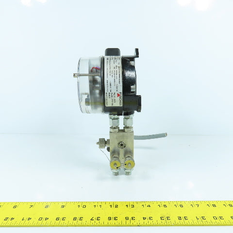 Fischer DS2100A21BK0000U0501 Differential Pressure Measuring & Switching Device