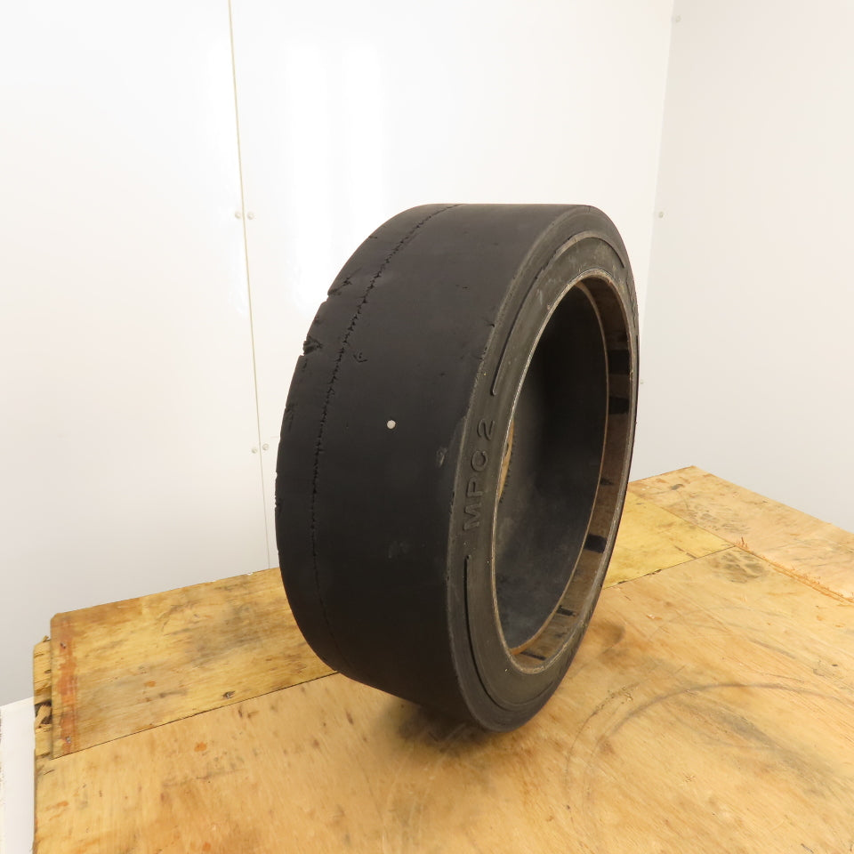 MITL MPC2 4330091H40 8-Lug Solid Forklift Tire & Rim 21 x 7 x 15 From Nissan MGU