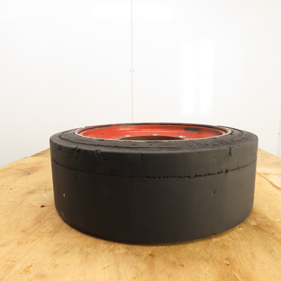 MITL MPC2 4330091H40 8-Lug Solid Forklift Tire & Rim 21 x 7 x 15 From Nissan MGU