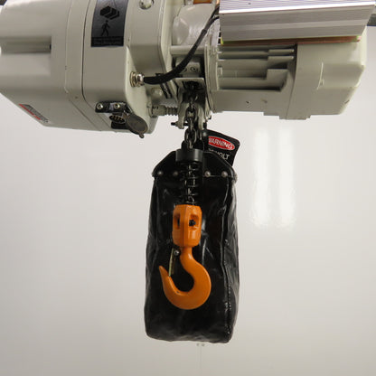 Starke STK05VS 1/2 Ton Electric Chain Hoist 20' Lift 8-26FPM Variable 230V 3PH