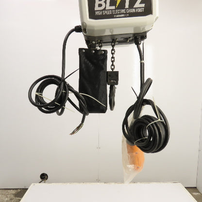 Starke 1/4 Ton 500LB 2-Speed Electric Chain Hoist 20' Lift 36/8FPM 460V FAST
