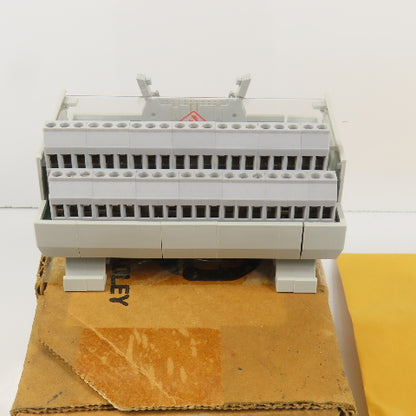 Allen Bradley 1492-IFM20F-F120 Ser A 20 Point Fusible Interface Module NEW