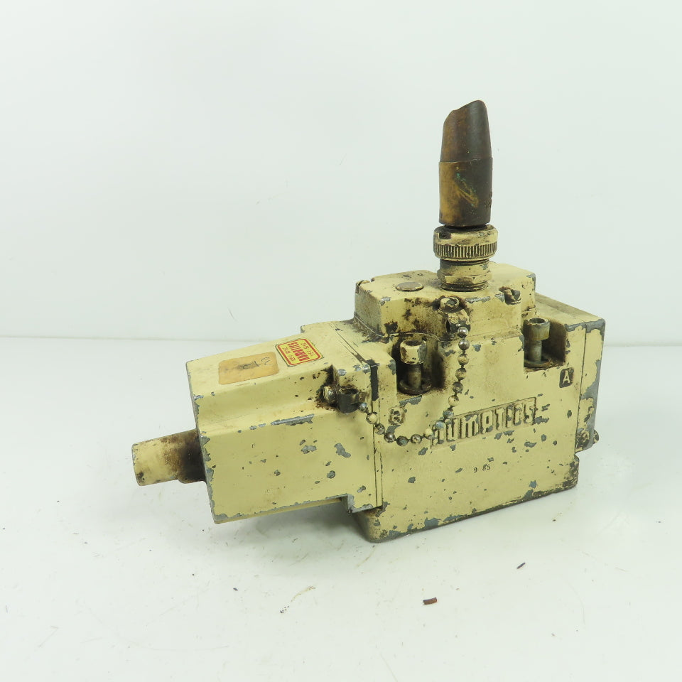 Numatics 33SAF481X Solenoid Valve 120V Coil
