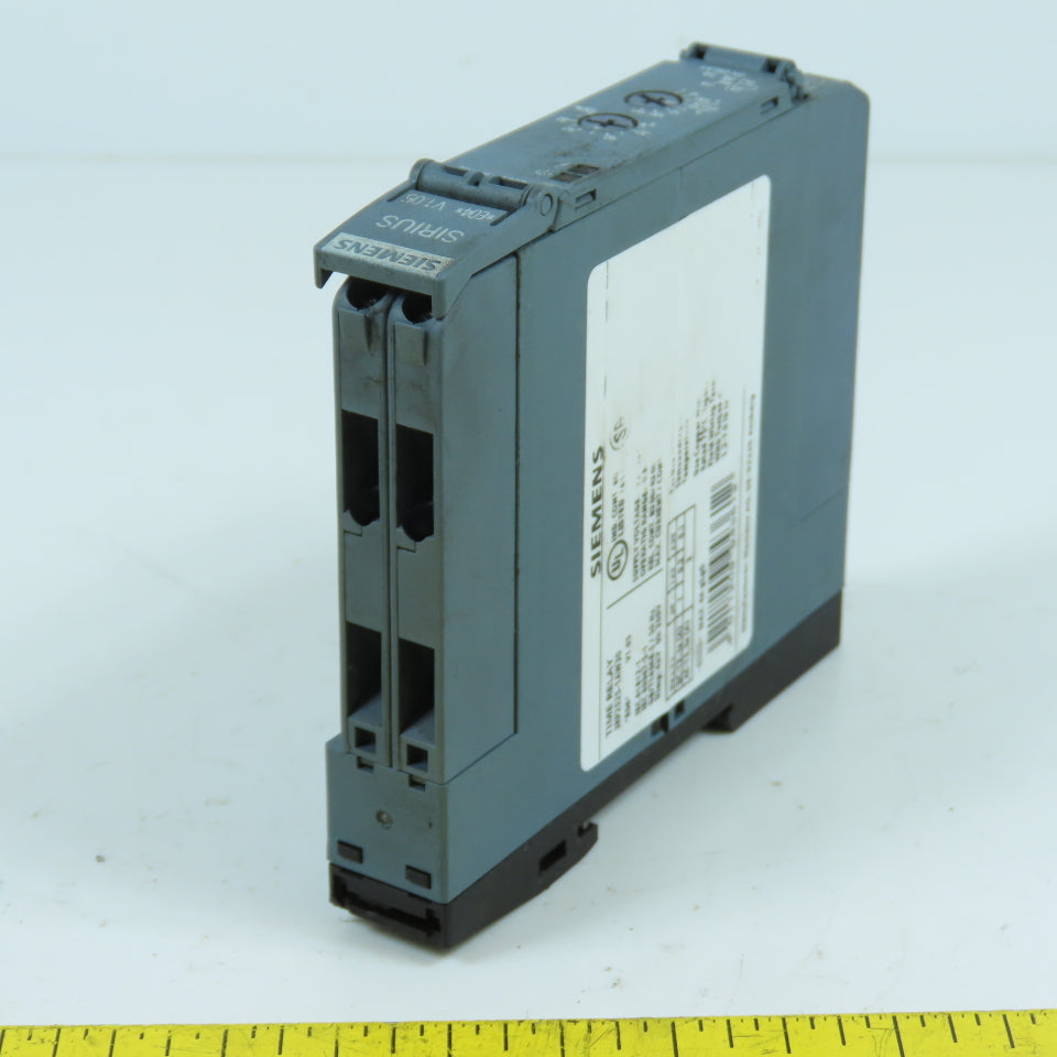 Siemens 3RP2525-1AW30 Sirius Time Relay 12-240VAC