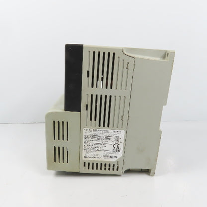 Allen Bradley 22B-D2P3N104 Ser A PowerFLex 40 0.75kW/1HP AC Drive 0-460V 3PH