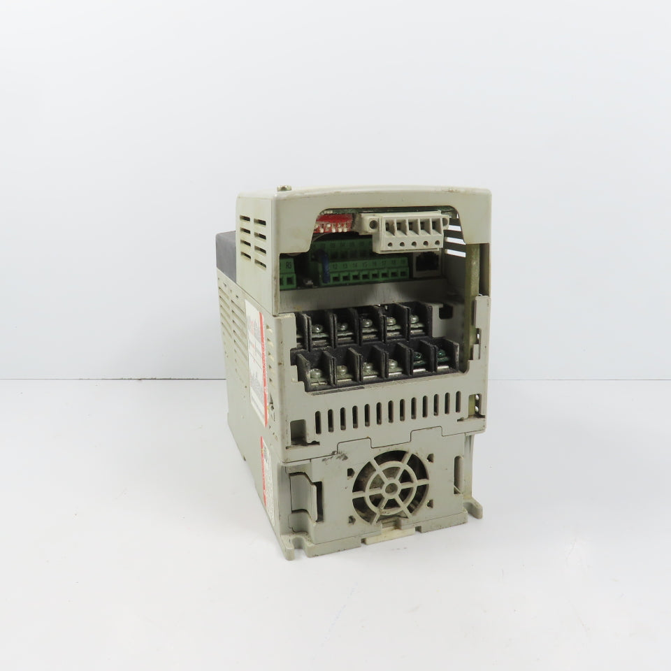 Allen Bradley 22B-D2P3N104 Ser A PowerFLex 40 0.75kW/1HP AC Drive 0-460V 3PH