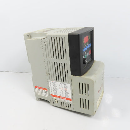 Allen Bradley 22B-D2P3N104 Ser A 0.75kW/1HP AC Drive 0-460V 3PH (Cracked Front)