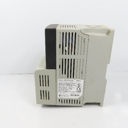 Allen Bradley 22B-D2P3N104 Ser A 0.75kW/1HP AC Drive 0-460V 3PH (Cracked Front)