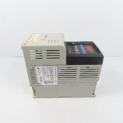 Allen Bradley 22B-D2P3N104 Ser A 0.75kW/1HP AC Drive 0-460V 3PH (Cracked Front)