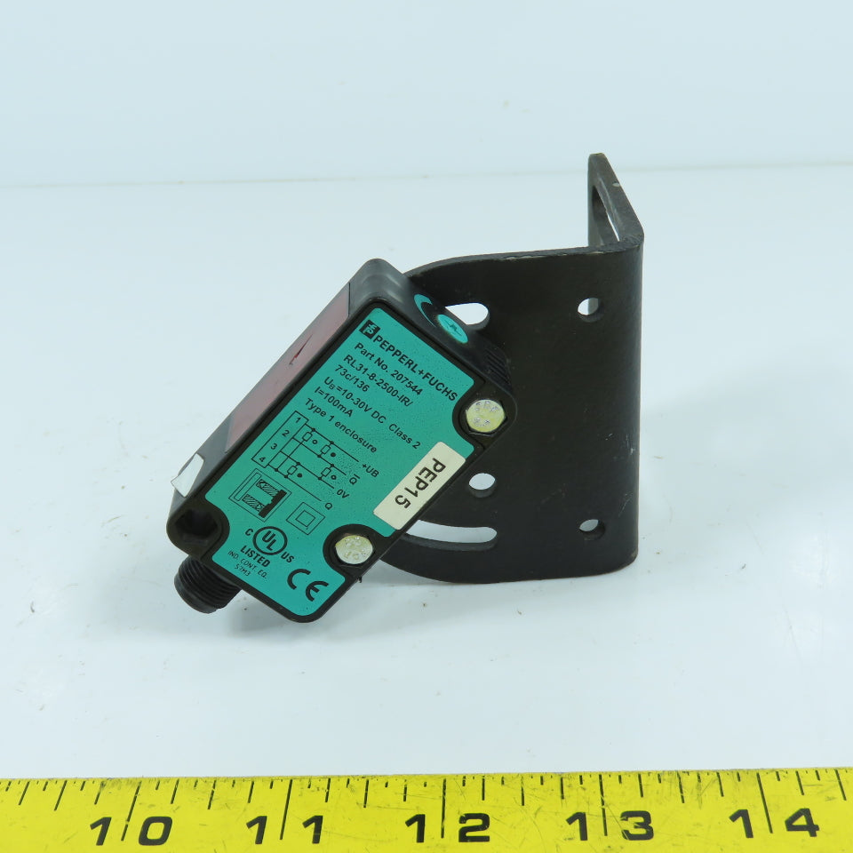 Pepperl + Fuchs 207544 RL31-8-2500-IR/73c/136 Diffuse Mode Sensor &Mount Bracket