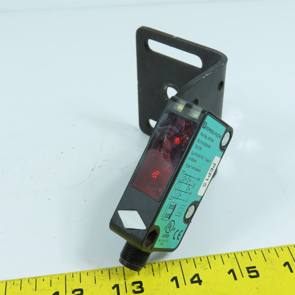 Pepperl + Fuchs 207544 RL31-8-2500-IR/73c/136 Diffuse Mode Sensor &Mount Bracket