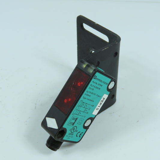 Pepperl + Fuchs 207544 RL31-8-2500-IR/73c/136 Diffuse Mode Sensor &Mount Bracket