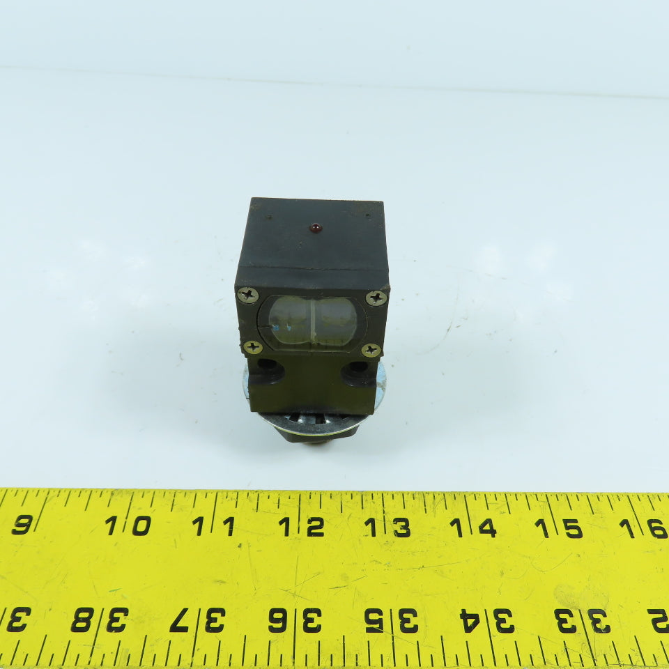 Banner SMA915DJQD-28406 Valu-Beam Photoelectric Sensor W/ Diffuse Mode