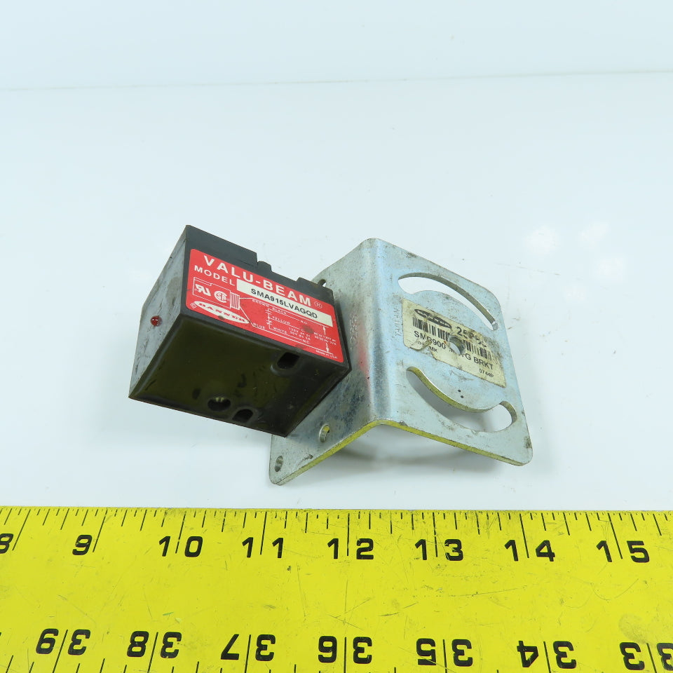 Banner SMA915LVAGQD Valu-Beam Photoelectric Sensor W/ Mounting Bracket