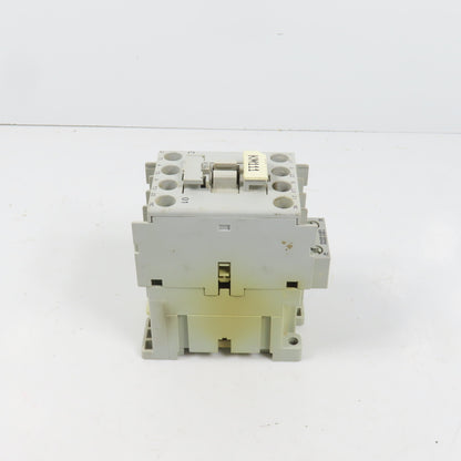 Allen Bradley 100-C09*01 9A 3-Pole 600V Power Contactor 120V Coil 5HP