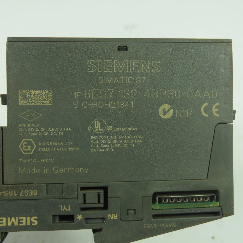 Siemens 6ES7 132-4BB30-0AA0 Simatic S7 Digital Output Module 24VDC 2A