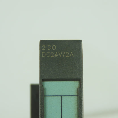 Siemens 6ES7 132-4BB30-0AA0 Simatic S7 Digital Output Module 24VDC 2A
