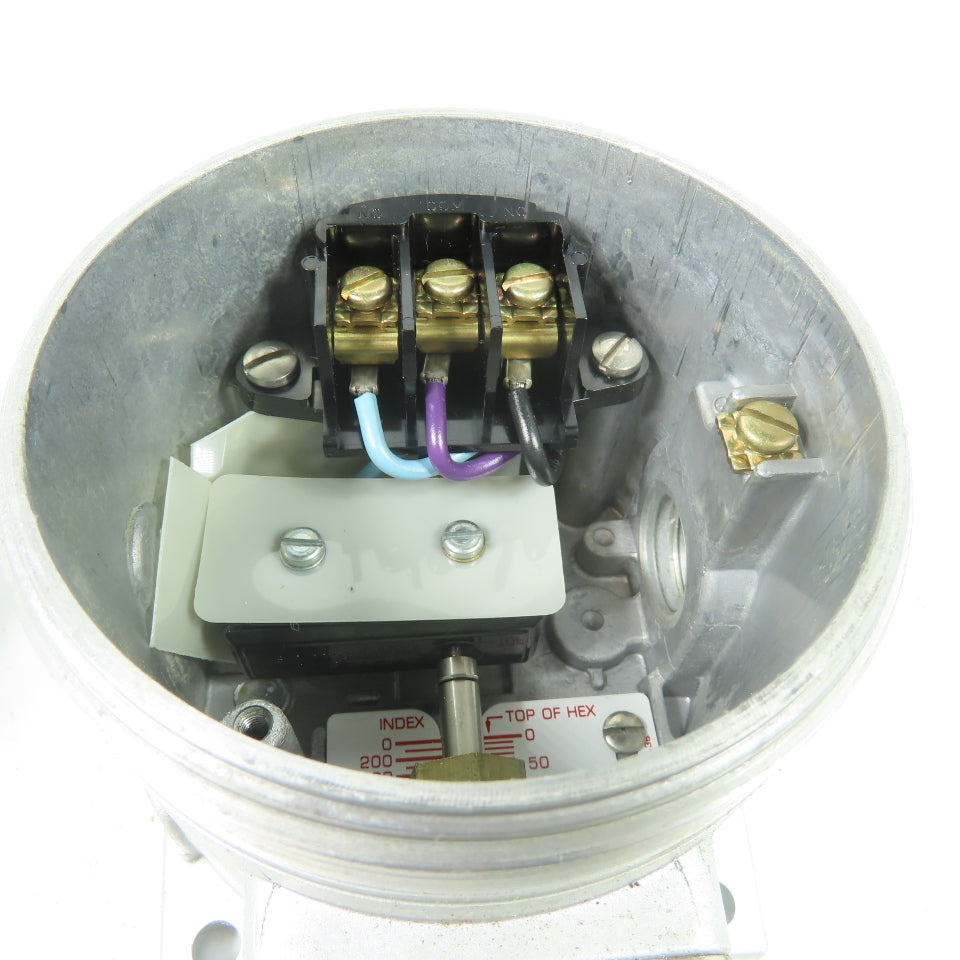 United Electric Controls J120 Model 9778 156 Pressure Switch 15A 480VAC 100PSI