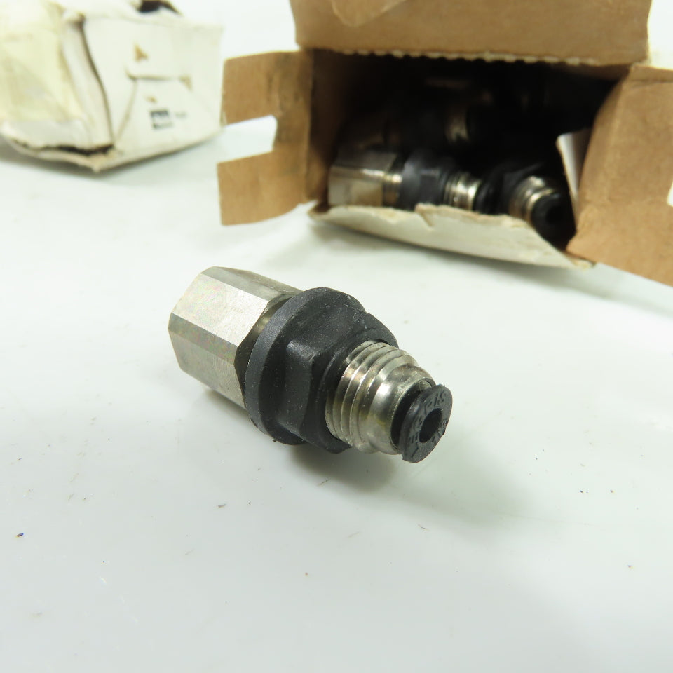 Parker 3036 53 11 Female Bulkhead Push-to-Connect Fittings 1/8" Lot Of 30