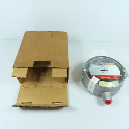 Honeywell C437D 1005 Gas Pressure Switch 5-25 In Of Water NEW