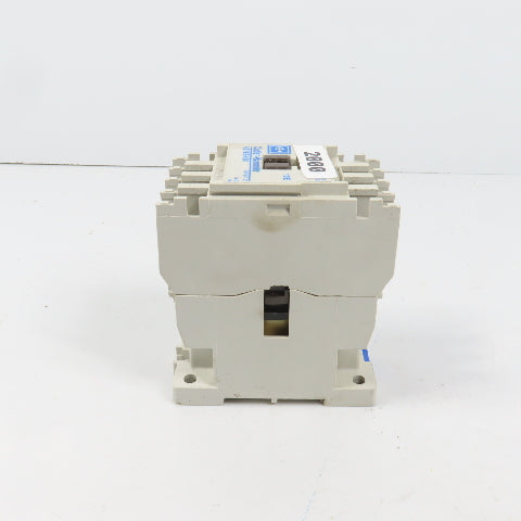 Cutler Hammer AE16BNS0 10A 600V 5HP Power Contactor 120V Coil