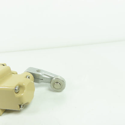 Relay And Control Corp. RCL-301 10A Oil Tight Limit Switch Roller Lever 300VAC