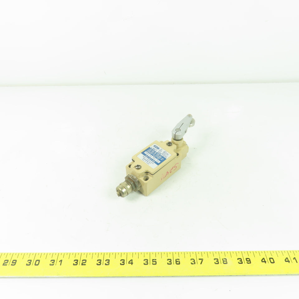 Relay And Control Corp. RCL-301 10A Oil Tight Limit Switch Roller Lever 300VAC