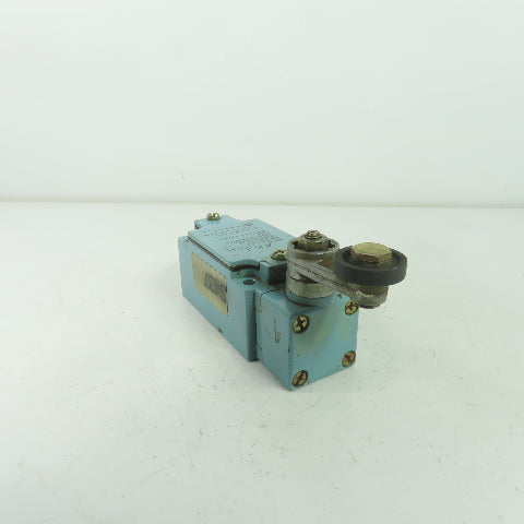 Telemecanique XCK-J 10A Cam Roller Limit Switch 380V