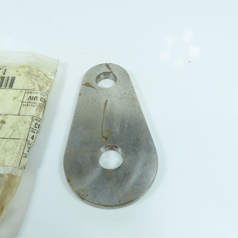 412921 Air Cylinder Steel Link Plate 0.775" x 0.775" ID