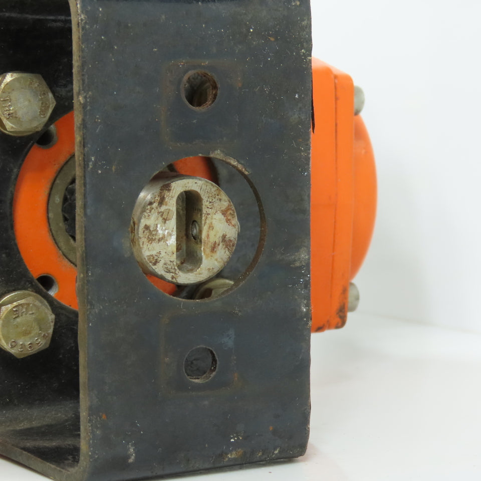 Bettis DS0040.B2A04K.14K0 Pneumatic Valve Actuator W/ Beacon Indicator