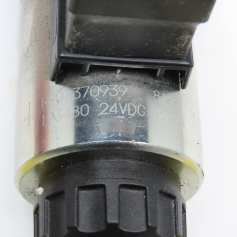 Rexroth 4WE6D32/OFEG24N9K4/62 2 Position Double Solenoid Hydraulic Valve 24VDC