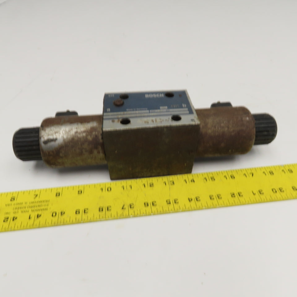 Bosch 0 810 001 715 5/3 Position Closed Center Directional Valve 24VDC