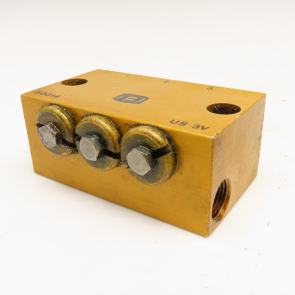 3 Way Lubrication Metering Manifold 1/4" NPT Lot Of 3