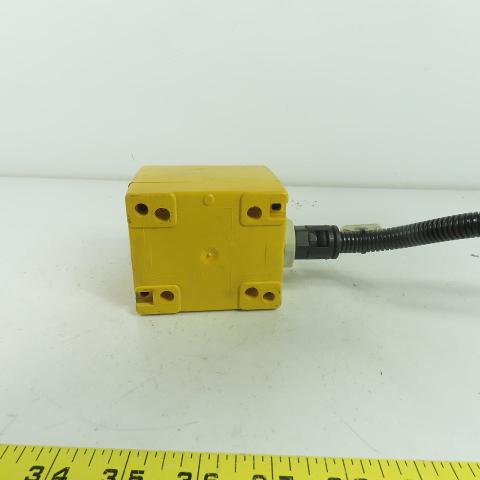 E-Stop Switch Control Enclosure 3-1/4" x 2-3/4"