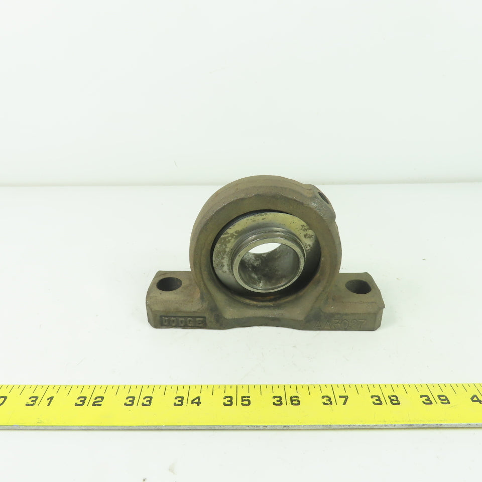 AA3027 2-Bolt Pillow Block Ball Bearing 1-7/16" Bore